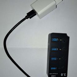 Barette de chargement pour 4 colliers 2 Amp&egrave;res 5 Volts