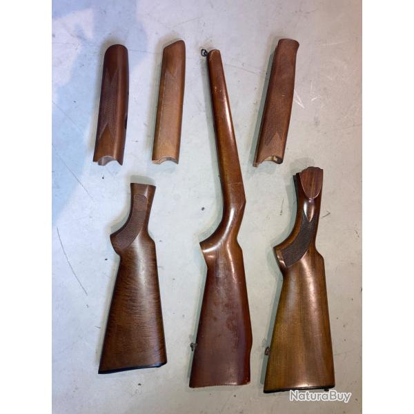 LOT DE CROSSES ET DEVANTS BOIS