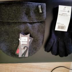 bonnet  + une paire de  gant
