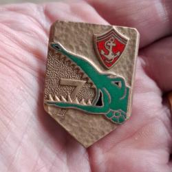 INSIGNE 7 RAC ( PERIODE INDOCHINE ) DRAGO BERANGER CURVE DOS LISSE