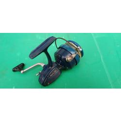 MOULINET  BAM  310  .  FABRICATION FRANCAISE  .  PARFAIT FONCTIONNEMENT .