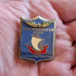 INSIGNE BASE AERIENNE 117 PARIS ( DRAGO )