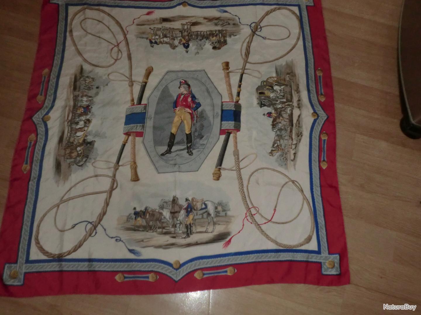 Foulard HERMÈS Vintage - Motif 