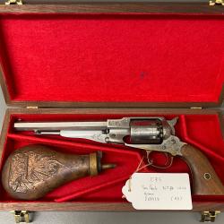 Revolver a poudre noire PIETTA calibre 44 mod&egrave;le 1858 NEW ARMY MODEL grav&eacute; avec son coffret