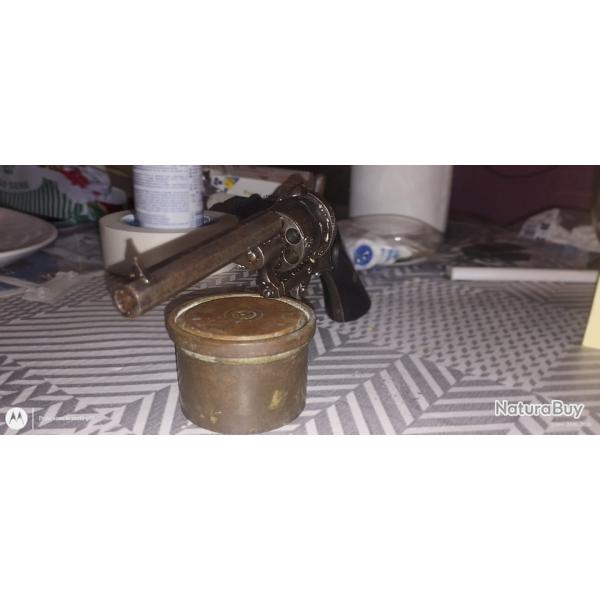 Revolver le faucheux 8 mm