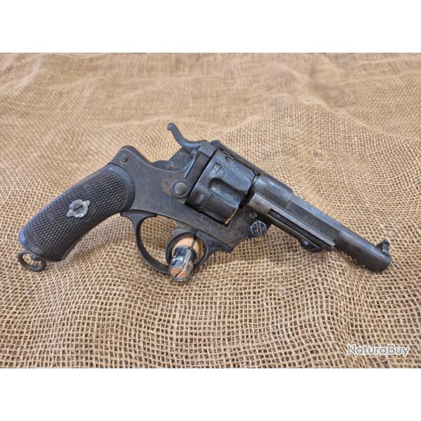 Revolver d'ordonnance 1874 ww1