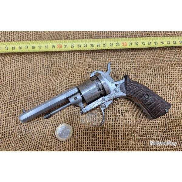 Beau REVOLVER GRAV�E 7 mm A BROCHE THE GUARDIAN AMERICAN MODEL 1878