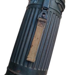 Boitier de masque &agrave; gaz allemand dat&eacute; 1939