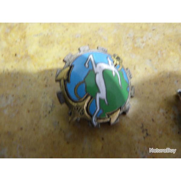 lot 4 insigne 515� 121� regiment  ins 519� b�ret train + FFA Force Fran�aise en Allemagne