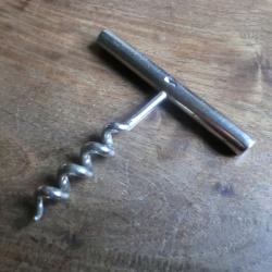 tir bouchon m&eacute;tal  chrome  7 X 6,5  cm