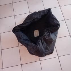 ENCHERE RECEPTACLE TETRANIKE EN KEVLAR DE 60X30X30 CM DE 6.8 KILOS