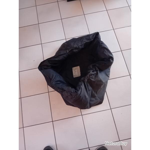 ENCHERE RECEPTACLE TETRANIKE EN KEVLAR DE 60X30X30 CM DE 6.8 KILOS