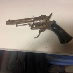 Revolver &agrave; broche double action de marque EL G