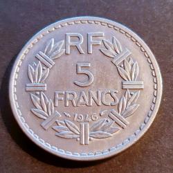 1 pi&egrave;ce de 5 francs Lavrillier Aluminium 1946 - lot n&deg; 38 - Pi&egrave;ce ayant circul&eacute;