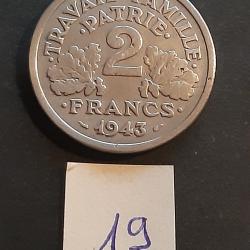 1 pi&egrave;ce de 2 franc Francisque, l&eacute;g&egrave;re, 1943 - lot n&deg; 19 - Pas de coffret ni de certificat