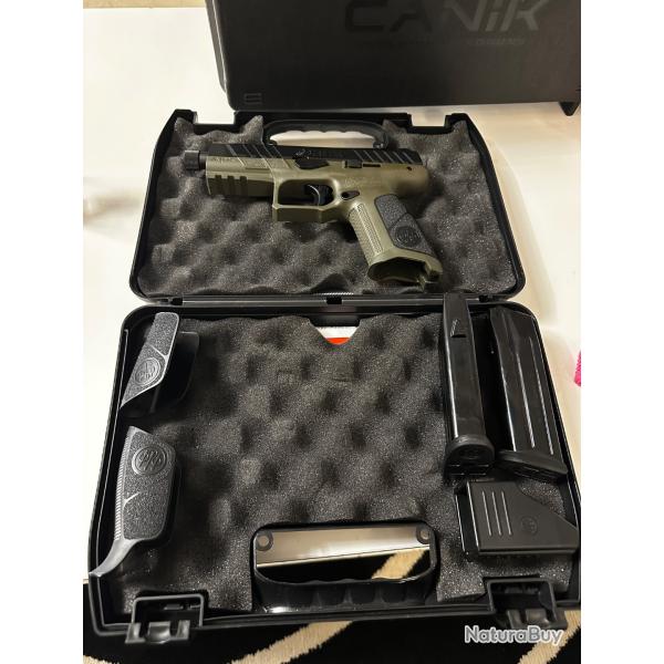 Beretta apx A1 tactical