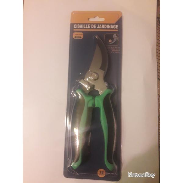 Secateur neuf