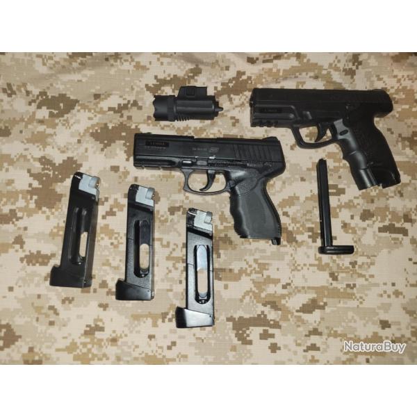 Lot Deux pistolets Airsoft ASG - 1� sans r�serve