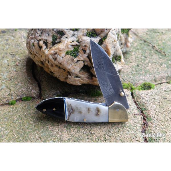 Beau Couteau Damas Lame Drop Point 128 Couches Manche B�lier & R�sine Fabric Artisanale Linerlock 0A