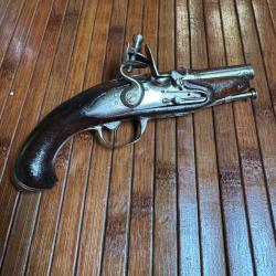 JOLIE PISTOLET A SILEX DE VOYAGE XVlll &eacute;me