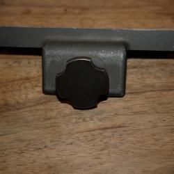 SUPPORT LATERAL DESIGNATEUR PIRAT pour FAMAS PGMP