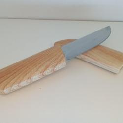Couteau "KAGEKI"  manche et etui en bois 1� sans r&eacute;serve !!