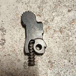 chien et ressort Tokarev tt33.