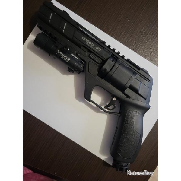 snowpeack cp 300 13 joules servi une fois pour test avec petite lampe tactique