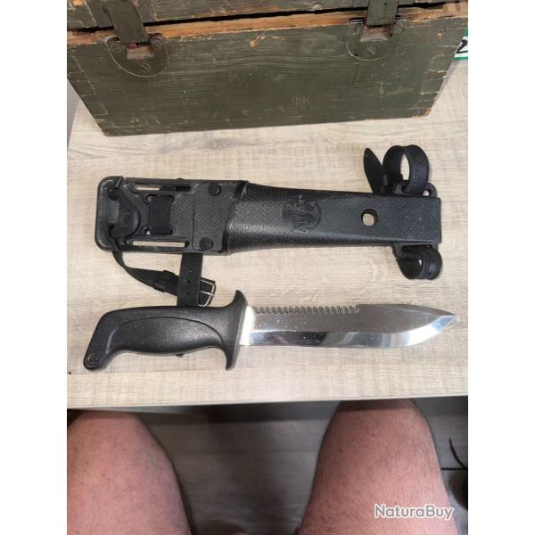 COUTEAU POIGNARD DE PLONGEE AITOR TIBURON  RARE