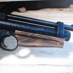 Garde main pour Crosman 2240