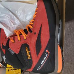 Chaussures neuves arbpro