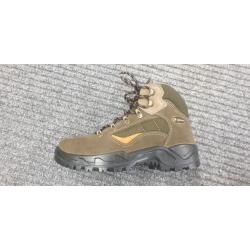 CHIRUCA CAMEROS pointure 42