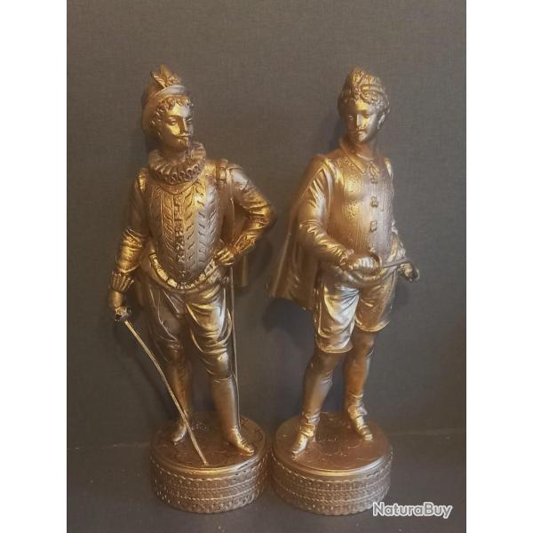 Paire de petits bronzes dor�s de duellistes - Mignons d'Henri III - 23 cm - 1650 g