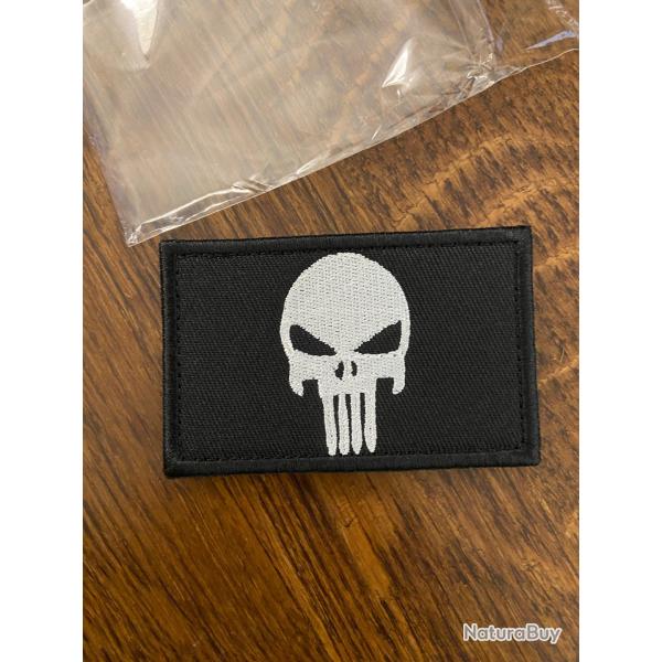 �cusson Patch Punisher Tissu Velcro Noir Airsoft Neuf