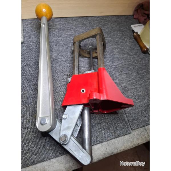 Presse Lee en l'�tat- 1� pas de prix de r�serve