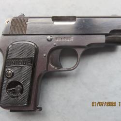 pistolet unique mod&egrave;le 17 7.65mm
