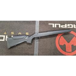 Crosse Tikka T3x CTR avec appuie joue et poign&eacute;e verticale