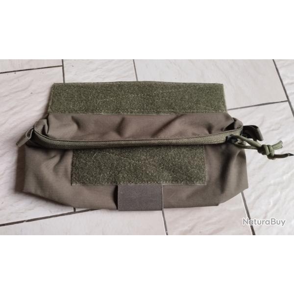 Poche ventrale pour gilet tactique