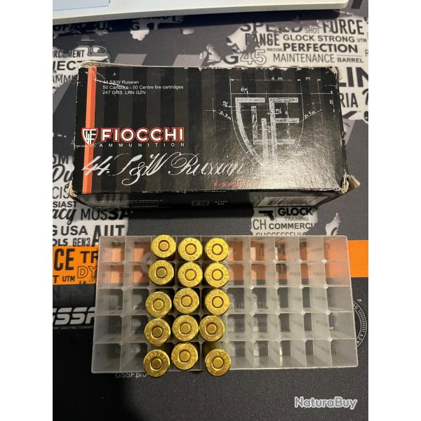 ENCHERES 1� - 15 MUNITIONS FIOCCHI 44 RUSSIAN 274GR LRN