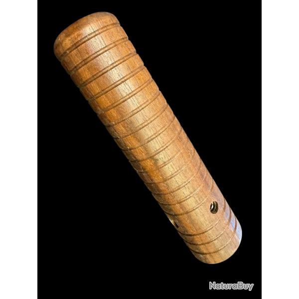 pompe neuve pour winchester 1897.   rare.