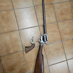 CARABINE REVOLVER UBERTI americain carabine TYPE SAA 1873 CALIBRE 44-40 WCF