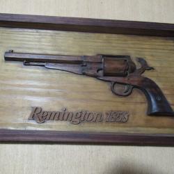 sculpture en bois massif du Remington 1858