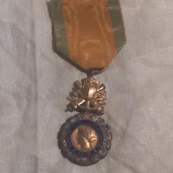 MEDAILLE COMMEMORATIVE GUERRE 1870  BRONZE ARGENTE