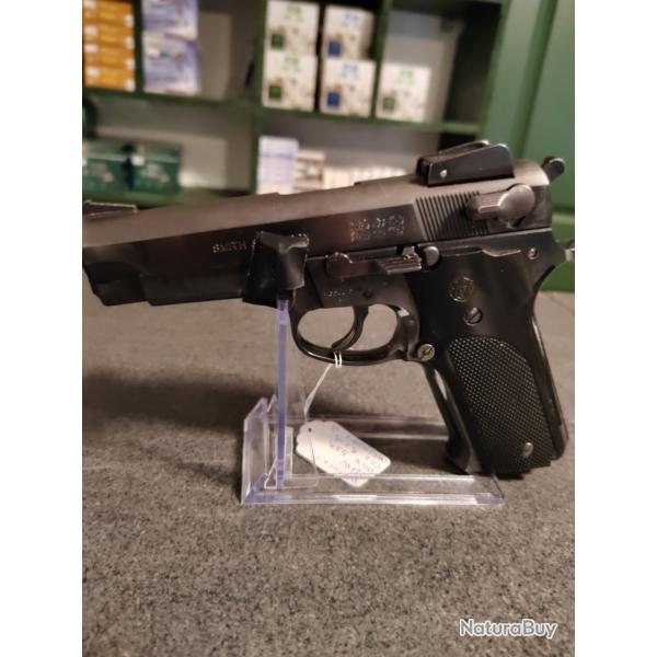Pistolet Smith & Wesson mod�le 559