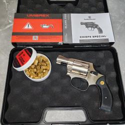 Smith& Wesson chiefs sp&eacute;cial 9mm rk chrom&eacute; neuf jamais tir&eacute;