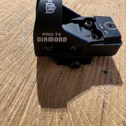 ENCHERES 1� - POINT ROUGE PANORAMIQUE  NIKKO STIRLING DIAMOND PRO T4