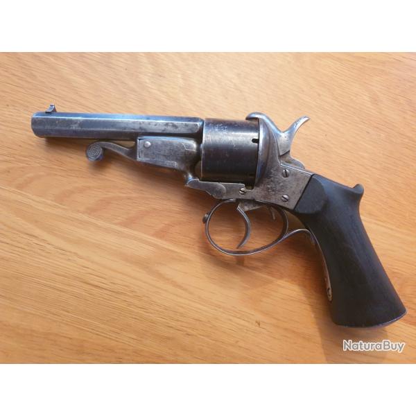 REVOLVER JAVELLE MOD�LE 1861, CALIBRE 9MM � BROCHE.