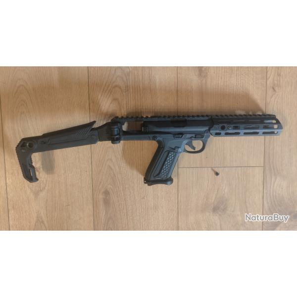 action army aap-01 avec garde-main et cross ATTENTION POUR PI�CES.