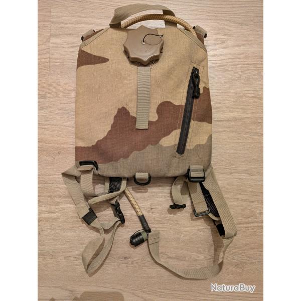 Sac d'hydratation militaire SOURCE - Camouflage D�sert (Daguet) - 3L