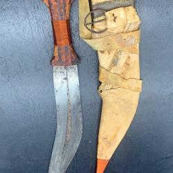 ANCIEN COUTEAU AFRICAIN AFAR / GILE, XX&deg; SI&Egrave;CLE, CORNE DE L'AFRIQUE, POUR COLLECTION